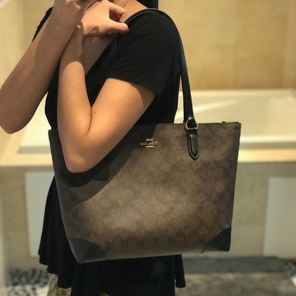 👜COACH SET🌺 ZIP TOP TOTE & WALLET - Picture 8 of 8